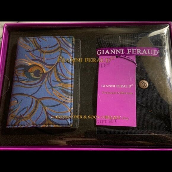 Gianni Feraud Cardholder & Socks Gift Set - Picture 3 of 9